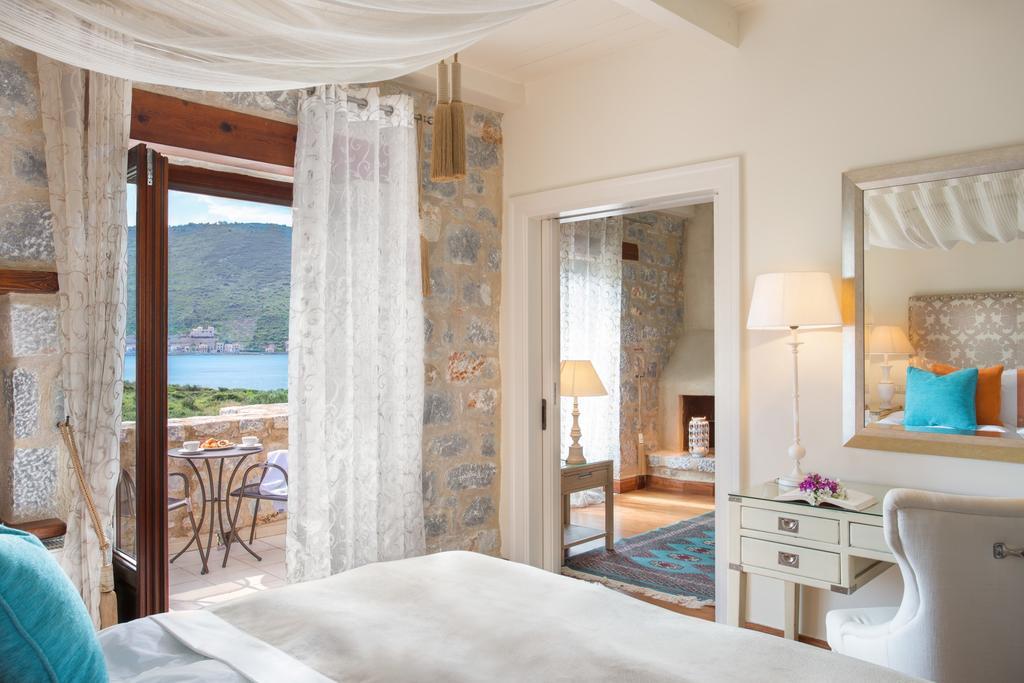 Porto Vitilo Boutique 3* Karavostásion